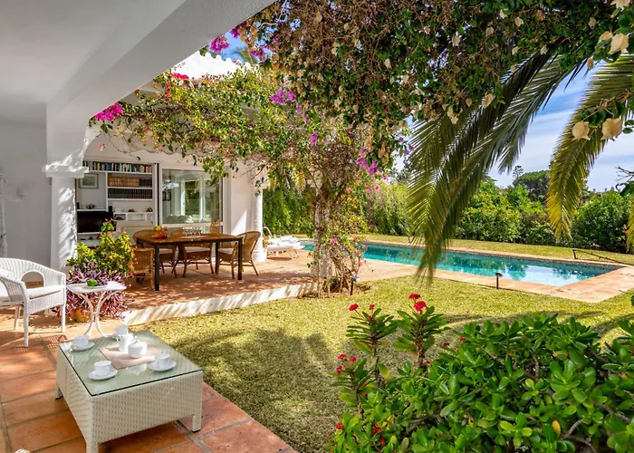 Alcornoque By Interhome