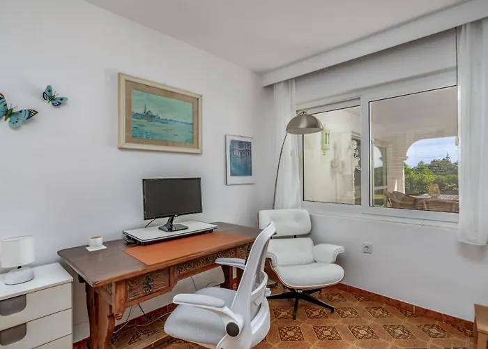 Alcornoque By Interhome בית נופש