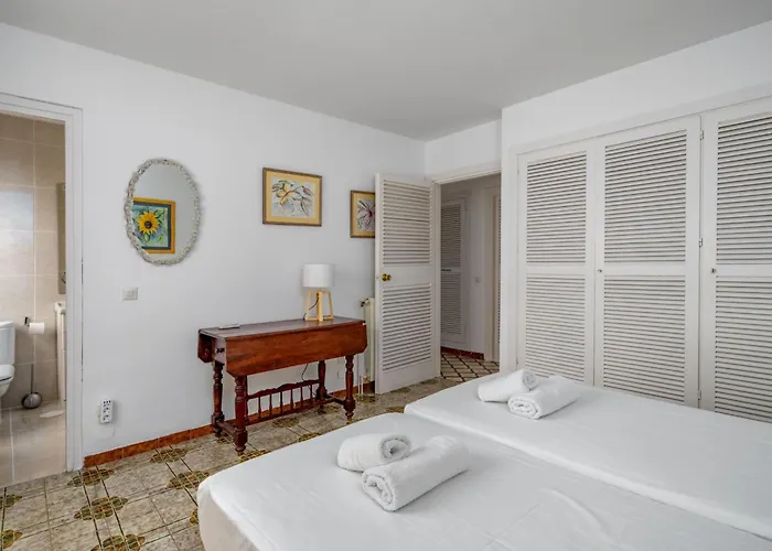 בית נופש Alcornoque By Interhome *