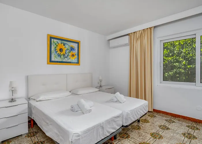 בית נופש Alcornoque By Interhome *