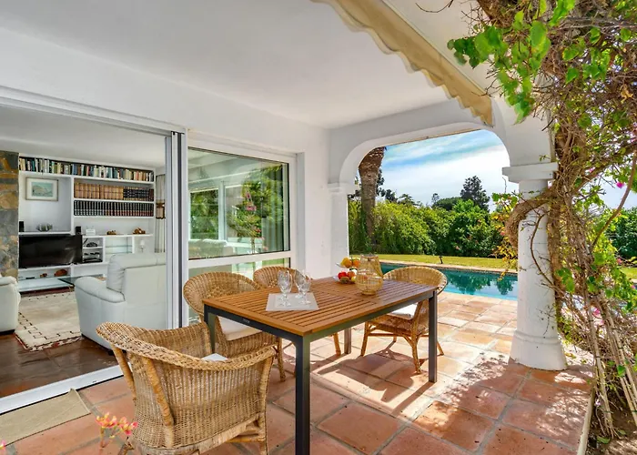 בית נופש Alcornoque By Interhome *